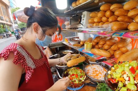 bán bánh mì thu lợi nhuận khủng