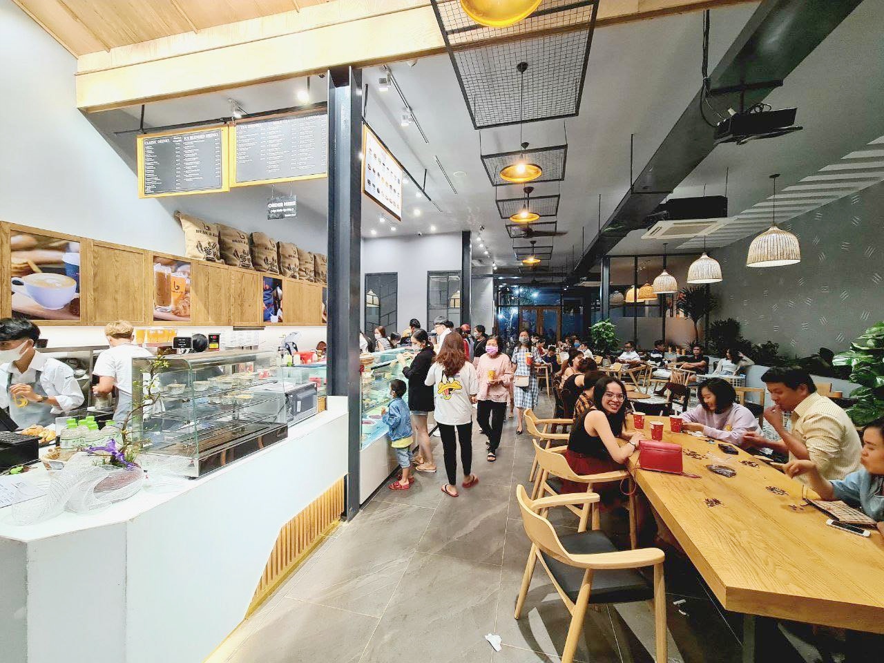 nhượng quyền thương hiệu cafe